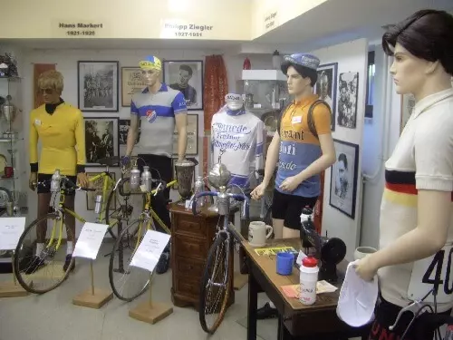 Ausstellung im Radrennsport-Museum